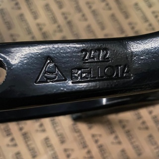 клеймо на стойках Беллота